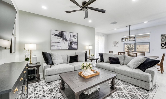 North Gateway House | Near Mtn Trails & Sonoran Preserve: Phoenix Abode!