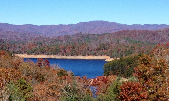 Unaka House | Near Murphy, North Carolina-Smokeyview Home-Bear Paw-Lake Hiwassee-Amazing View