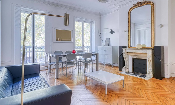 Vivienne Apartment | Near Opéra Garnier - The Prestigious