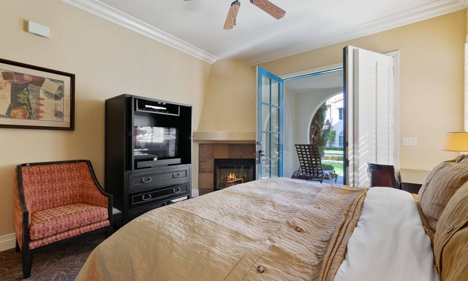La Quinta Condo | Near Pool! Upgraded Premium Villa on the Paseo, Pet Friendly! - Ground Floor (L12)