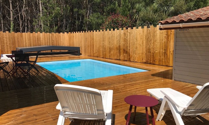 Grayan-Et-L'Hopital Ski Chalet | Near Soulac/mer 50M² air-conditioned chalet with private heated indoor pool