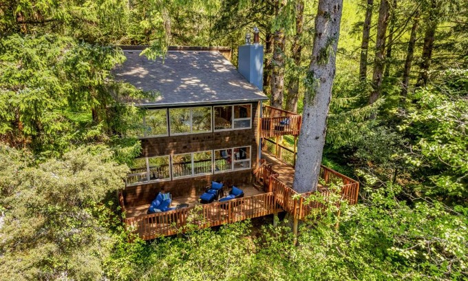 Neahkahnie Beach House | Nehalem Woods