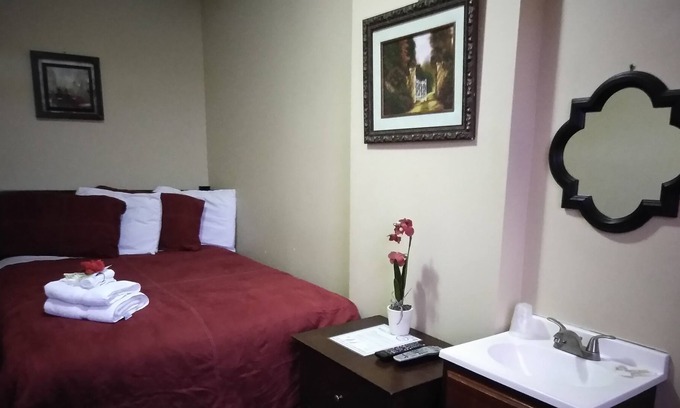Bushwick Hotel | Neptune Hotel