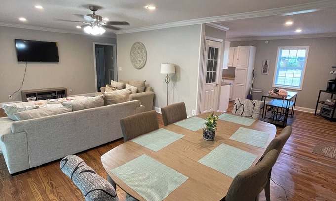 East Chattanooga House | Nestled within the pines