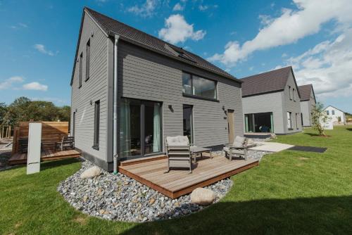 Sagard House | NEU "Rügen Resørt Sagard" großzügige, gemütliche Doppelhaushälfte "Arvid" mit Terrasse