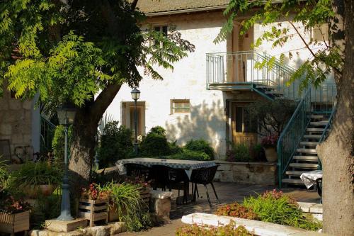 Bet Lehem HaGelilit House | Neve Hagar
