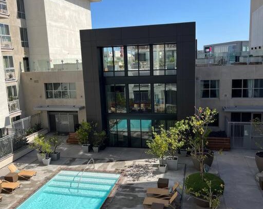Beverly Hills Apartment | NEW 1 BD BR LUX West Hollywood: Pool/Parking/Gym