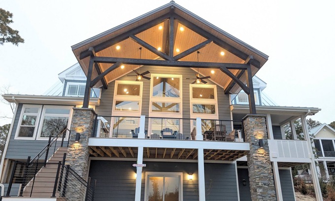 Cape Charles House | New 2025 Luxury Waterfront Retreat w/Private Beach, Views & Mesmerizing Sunsets!