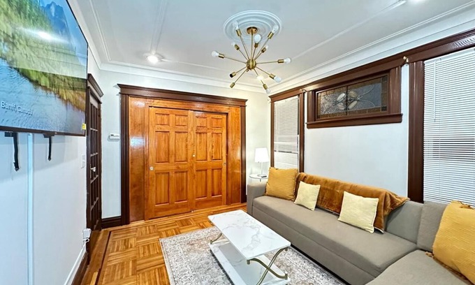 Constable Hook Apartment | NEW 3-bedroom apartment in welcoming Bayonne with WiFi/near NYC