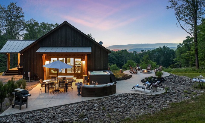 Ellicottville Ski Chalet | NEW A+ Secluded Beauty w/Hot Tub & Views