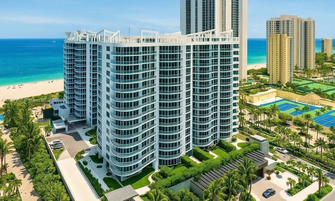 Singer Island Condo | NEW Amrit Resort Oceanview Retreat