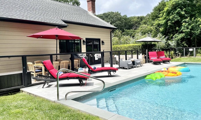 Springs House | New and Ready for Summer 2025! 5-Stars