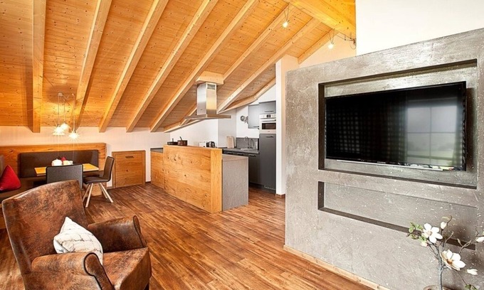 Bolsterlang Apartment | NEW Apartment "adlerHORST" in the Alpenhaus Steiner, directly at the ski slope <3