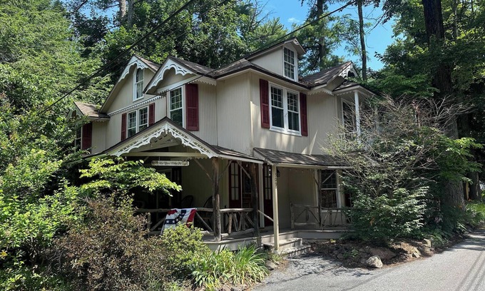 Mount Gretna Cottage | NEW! As You Like It