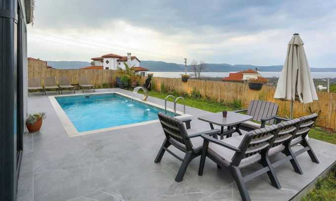 Sapanca Villa | New Balturk Villas Sapanca