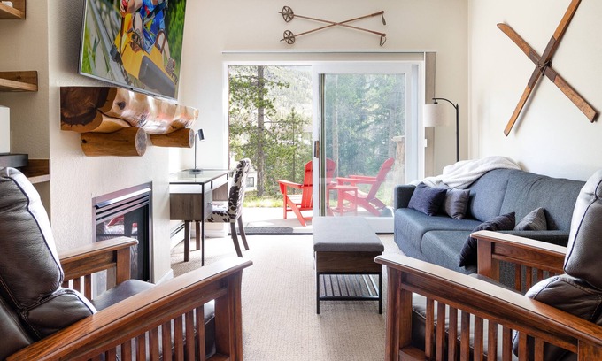 Lakeside Village Condo | NEW. Beautiful Condo. Quiet Location. Hot Tub.