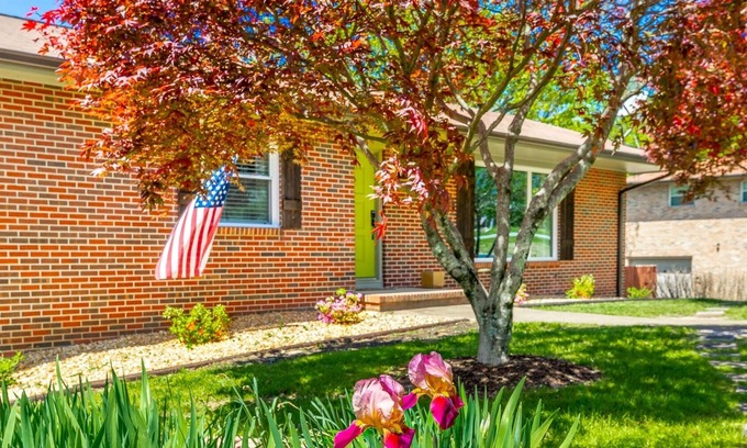 Chattanooga Valley House | New!! Brick Home in Chatt Valley | Mtn Views | Dog + Family Friendly
