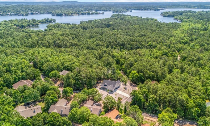Hot Springs Village House | New Build - 2023, Peaceful, Wooded Retreat
