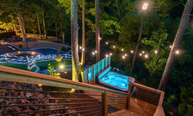 Mid America Cabin | New Build Charming A-Frame w/Pool Near Hot Springs