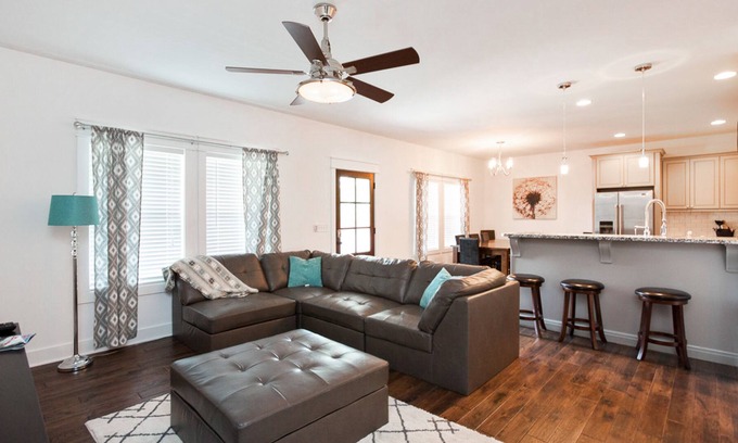 Woodbine House | New-Build Nashville House Near Downtown, Airport, Shopping & Zoo