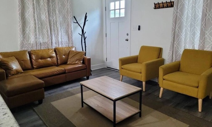 Durham Apartment | New & Clean 2 Bed Walltown Home. Walk to Duke! B
