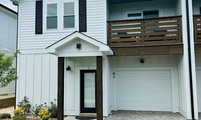 Corolla Light House | New Condo, Sleeps 6, 3 Bedroom, Beach Access, Community Pool & Private Cabanas.