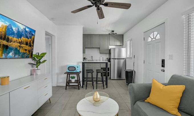 Rancho Cucamonga Apartment | NEW Cozy Beautiful 2BR/1BA Family-Friendly Apartment