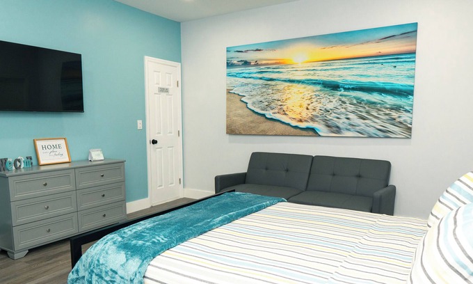 Coral Springs Apartment | New Cozy Guest House/Studio suite with private guest access