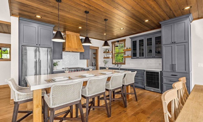 Crosslake House | NEW! Cross Lake's Finest!