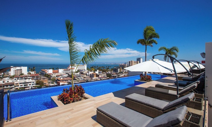 Colonia 5 de Diciembre Condo | New Downtown Condo w/Private Dipping Pool