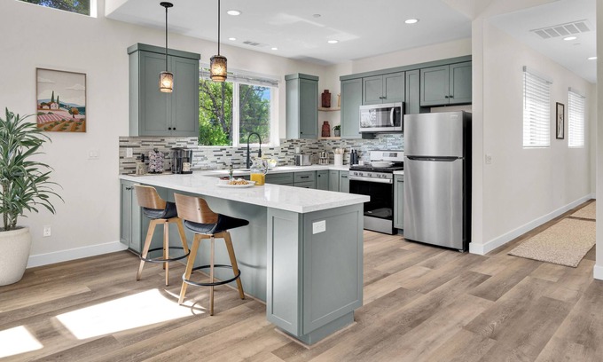 Paso Robles House | *NEW* Downtown Paso: The Treetop Getaway