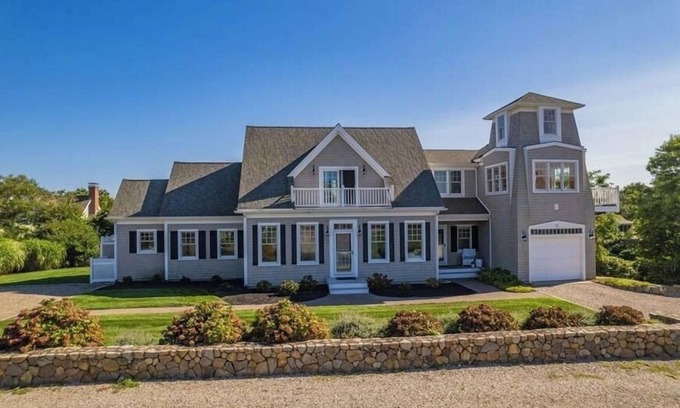 Dennis House | New for 2025! Private beach. Sunsets, views and great location! RPMS154