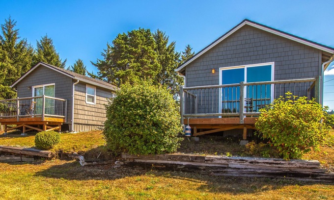 Grayland Cottage | NEW: Get Away to the Ocean at Beachwater Inn & Cottages