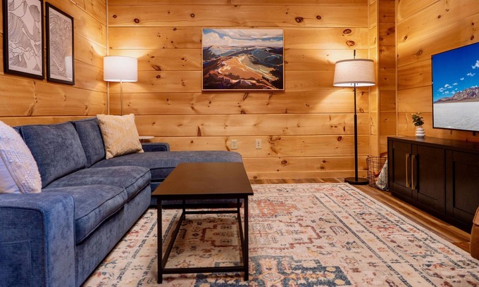 West Jefferson House | New! Hand-Stacked Log Cabin TH | Mountain Views | Short Walk to Downtown WJ
