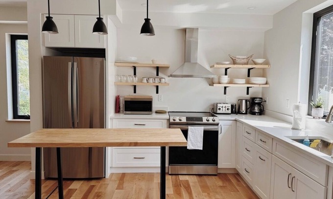 Burlington House | New Home in Burlington
