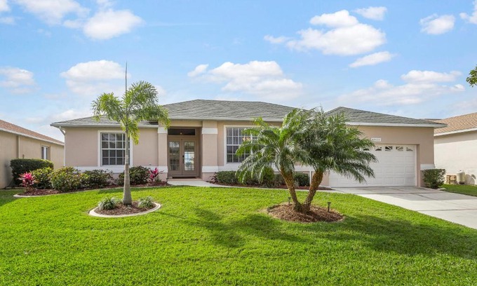 Biggar Villa | New Horizons Villa