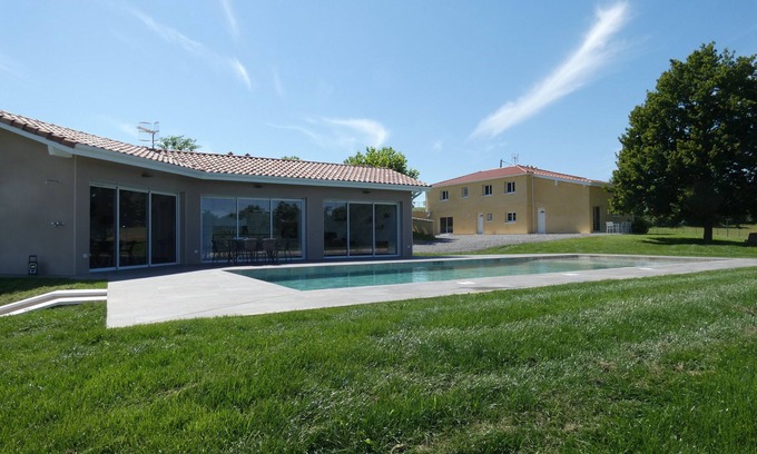 Pouillon House | New house, in the countryside with swimming pool