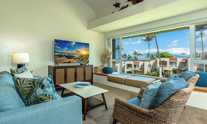 Wailea Condo | New! Intro Rates! Beautifully Updated Oceanview Luxury Condo in Wailea | PAW1002