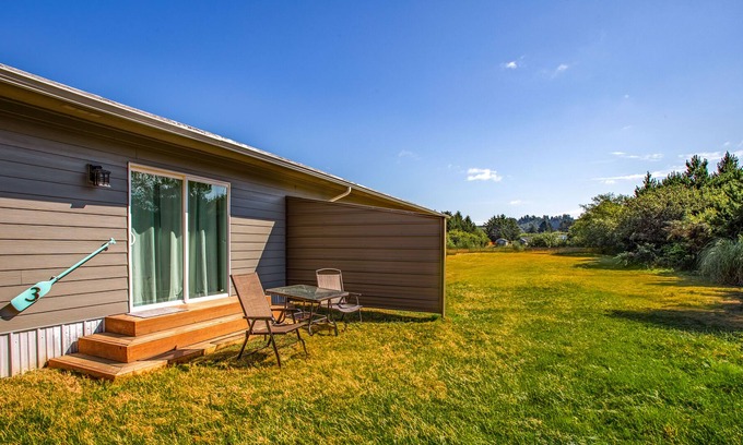 Grayland Condo | NEW: Jack's Jetty Cotndo #3 at Breakwater Inn