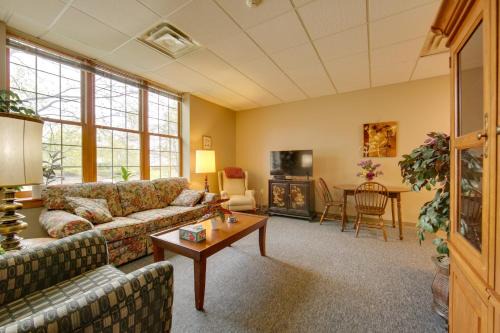 New Kensington Apartment | New Kensington Vacation Rental with Shared Amenities
