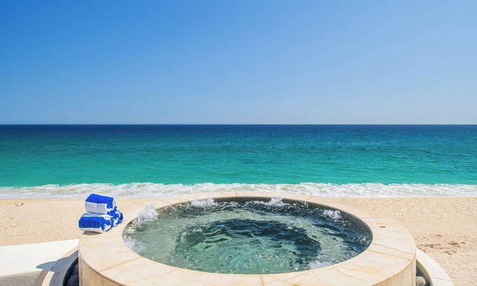 San Jose del Cabo Villa | NEW LISTING! 4 Bd Beachfront Villa with Chef & Butler