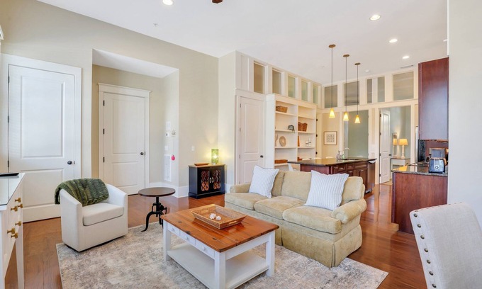 Habersham Apartment | New listing! Beautiful Habersham Home