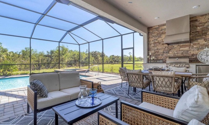 Punta Gorda House | New Listing! Charlotte Harbor Area Resort, 120mi to Disney & 134mi to Universal - GRH575527