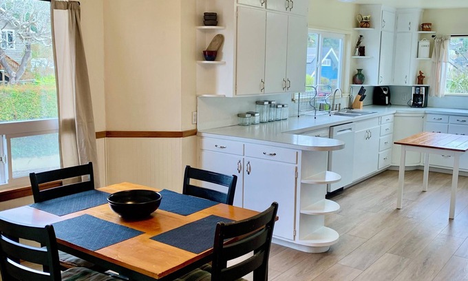 Arcata Apartment | New Listing! 🌲Cube at Cal Poly- Arcata charm and convenience🌳
