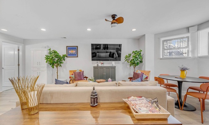 Near West Side Condo | NEW LISTING! Modern Design 2bd Garden Condo Near United Center by AllSet Turnover