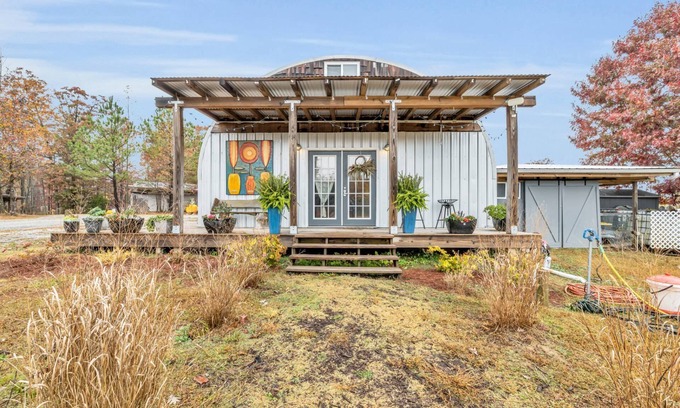 Trenton Cabin | New Listing - Mountaintop with mountain views - Industrial Farm Stay - Chattanooga -Cloudland Canyon