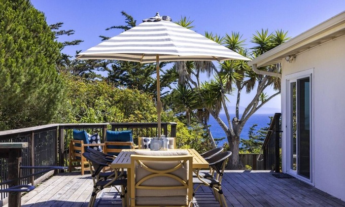 West Mesa House | *NEW LISTING* Ocean front beach house close beach access