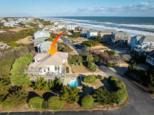 Duck House | New Listing Semi Ocean Front with Pool & Hot Tub