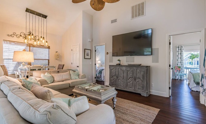 Saint Helena Island House | New Listing! Home on Davis Love