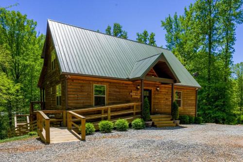 Dahlonega House | New Listing! Wine Country Retreat - 2 Bed, Hot Tub